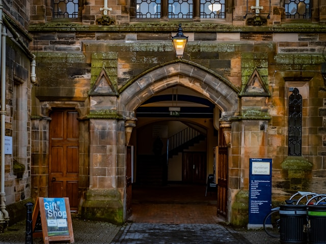 building in Victorian New Zealand